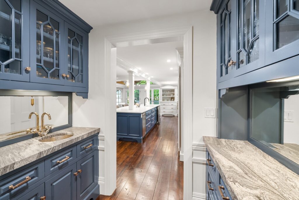 massachusetts luxury homes