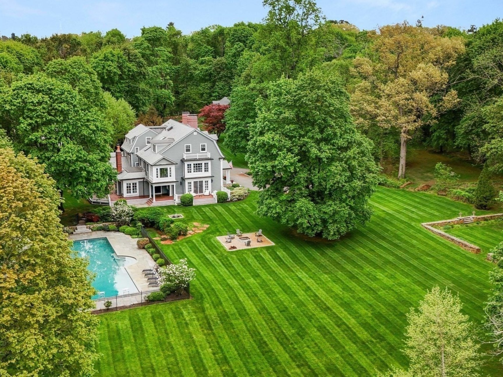 massachusetts luxury homes